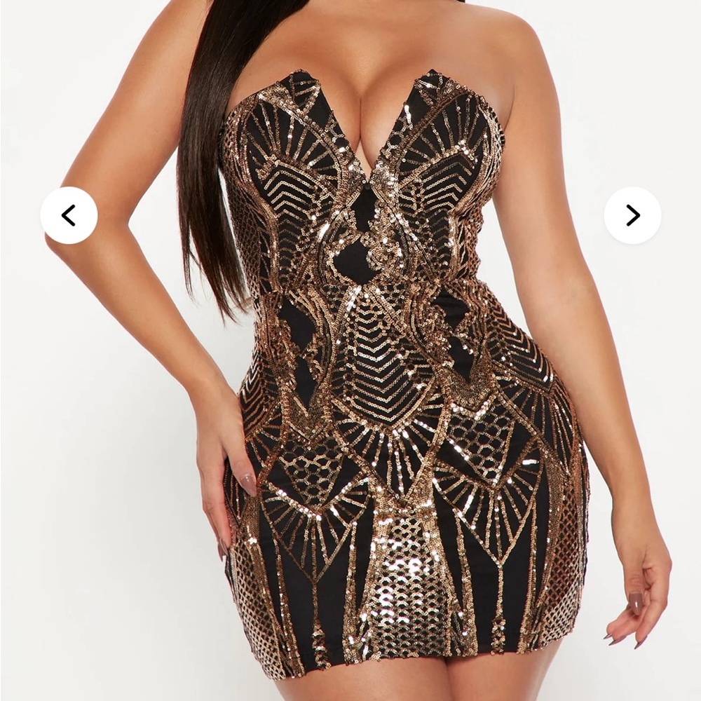Fashion Nova Strapless Dress in Gold and Black